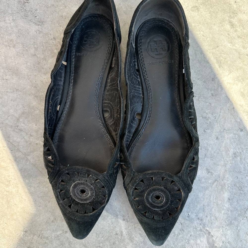 Tory Burch LEYLA Pointed Toe Cut Out Suede Slip-on Women's Flats, Size 5.5